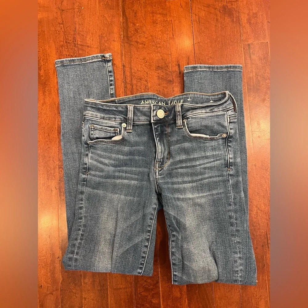 American eagle-size 4 skinny jeans